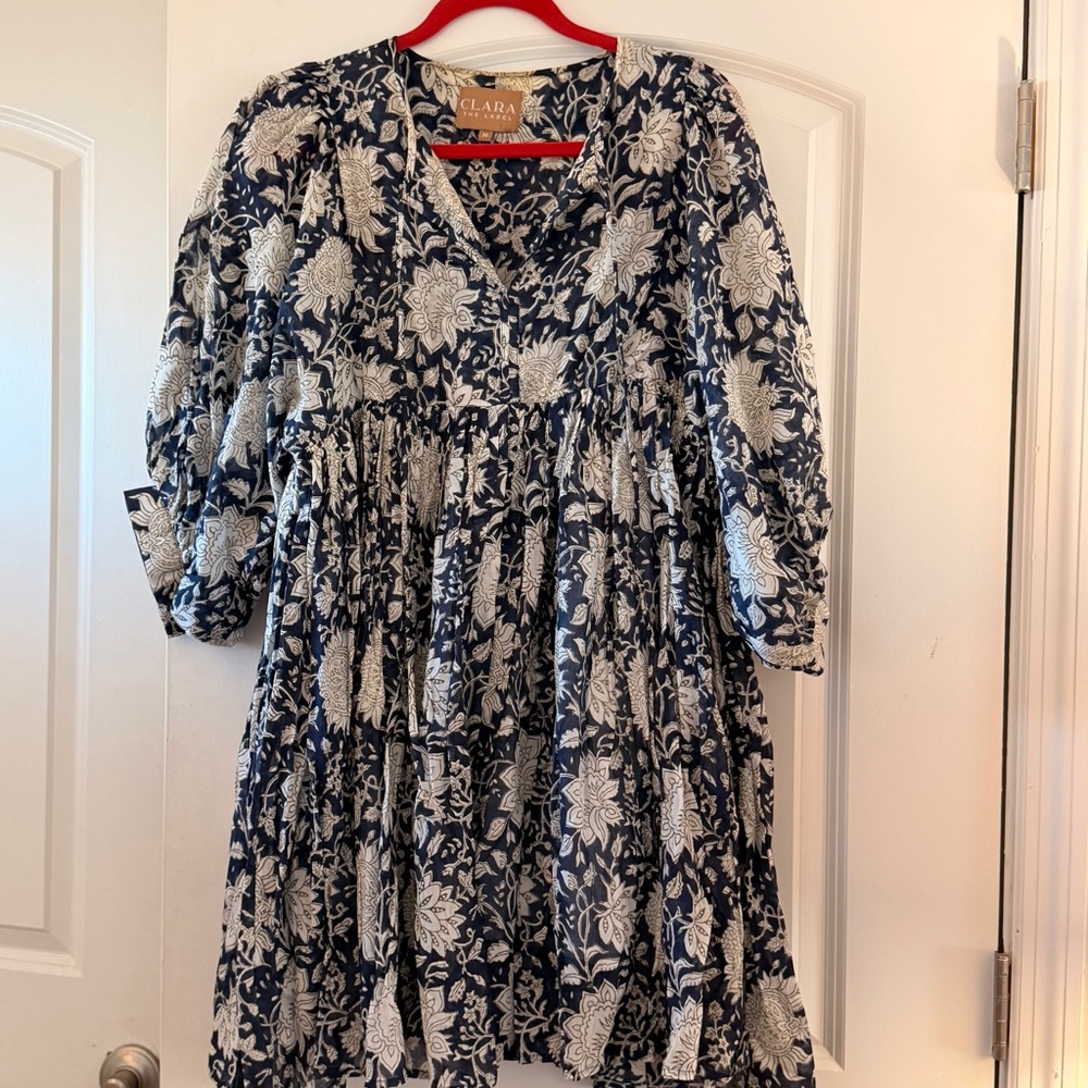 Floral V-Neck Dress in Navy and White